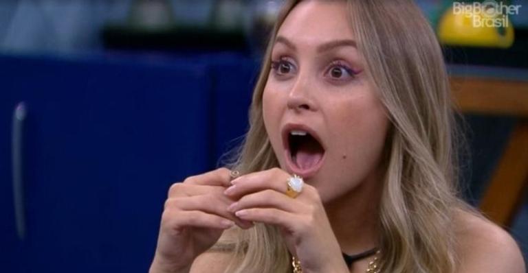 BBB21: Carla Diaz fica chocada ao ouvir sisters falando mal dela: ”O que está acontecendo?”