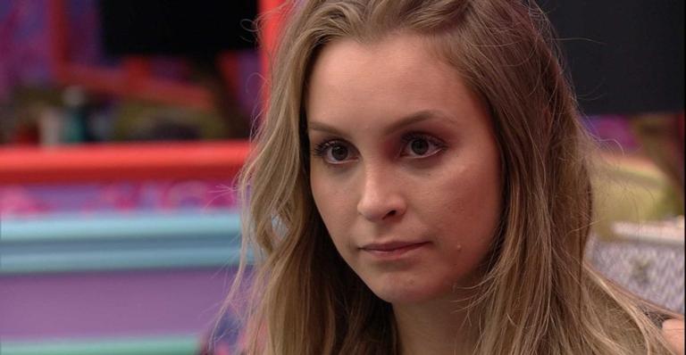 BBB21: Carla Diaz alerta brothers após voltar para casa: ”Vocês têm que tomar cuidado!”