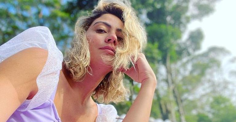 Carol Castro completa 37 anos e comemora com os fãs: ”Seja bem-vindo!”