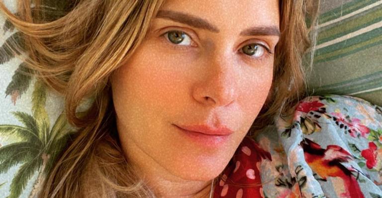Carolina Dieckmann desabafa sobre de mortes por Covid-19: ”Vacina pro corpo e empatia no coração”