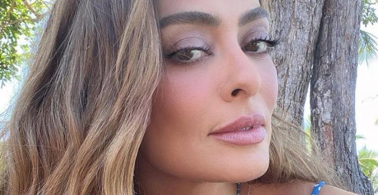 Juliana Paes surge deslumbrante na web com vestido rosa brilhante e arranca elogios dos fãs