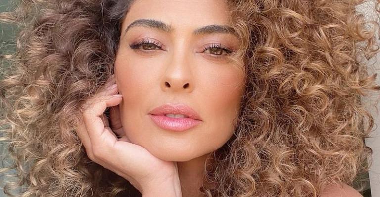 Juliana Paes surge de cara lavada e beleza chama atenção da web: ”Perfeita demais”