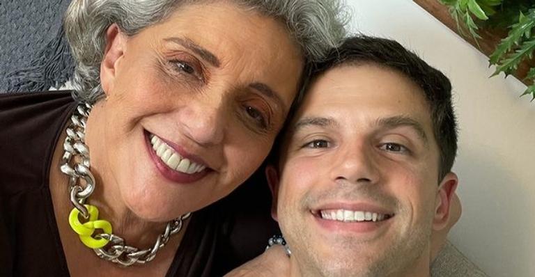 Leda Nagle posta foto com o filho, Duda, e faz declaração: ”Grande parceiro”