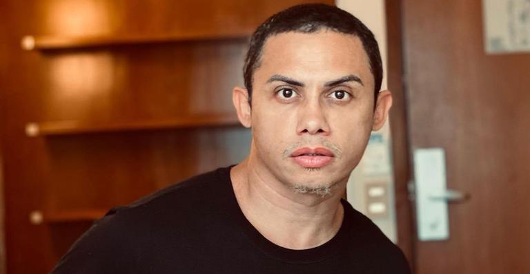 Silvero Pereira relembra premiação de melhor ator por ‘Bacurau’ pela Academia Brasileira de Cinema