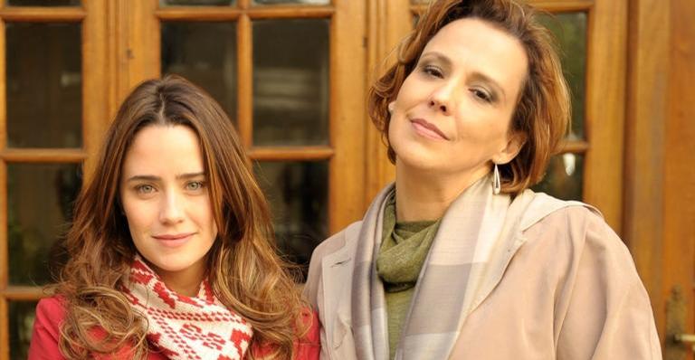 Eva se desespera ao saber do acidente das filhas em ‘A Vida da Gente’