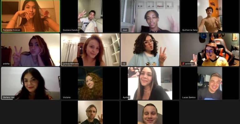 Elenco de Carrossel se reúne virtualmente e leva os fãs à loucura: ”Formatura do colégio”