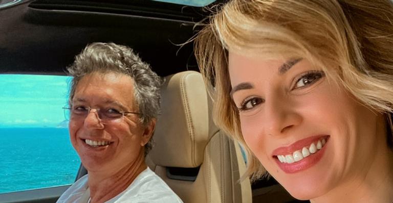 Ana Furtado se diverte ao flagrar Boninho malhando: ”Apoio moral”