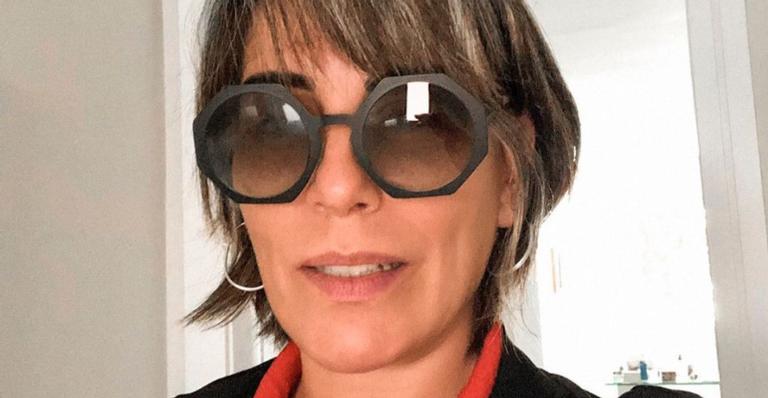 Gloria Pires arranca elogios de fãs ao posar com look laranja: ”Minha perfeitinha!”