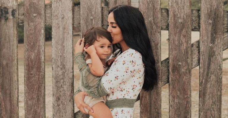 Jade Seba mostra Baby Zion dando um sorrisão e se declara: ”Minha vida inteirinha”