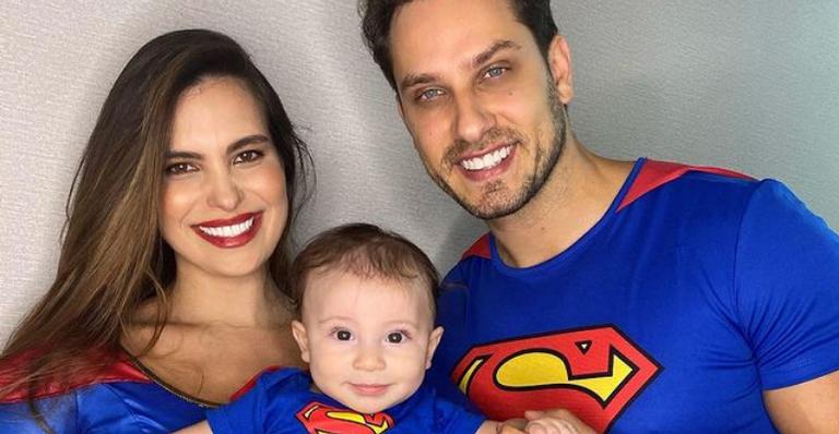 Kamilla Salgado se derrete por cliques do filho e do marido: ”Amor incondicional”
