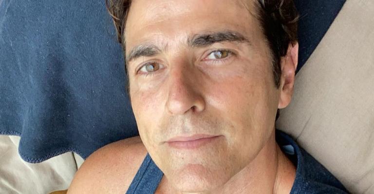 Reynaldo Gianecchini faz campanha pelo uso de máscara: ”Precisamos nos unir”