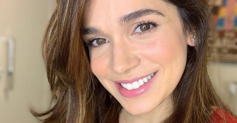 Sabrina Petraglia mostra os pezinhos da filha caçula e encanta a web: ”Que fofura”