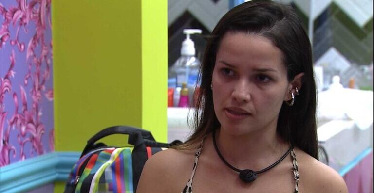 BBB21: Arrasada com brother, Juliette mostra tristeza e desabafa: ”Por mim eu ficava chorando”