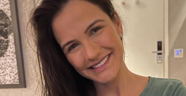 De top, Kyra Gracie faz antes e depois e mostra o corpo 2 meses após o parto: ”Maternidade real!”