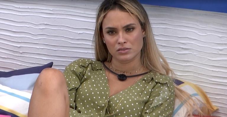 BBB21: Sarah percebe contradição em discurso de Viih Tube: ”Botou a Carla em um pedestal”