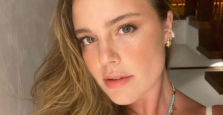 Alice Wegmann toca corações com bonita reflexão: ”Os dias pedem silêncio e escuta”