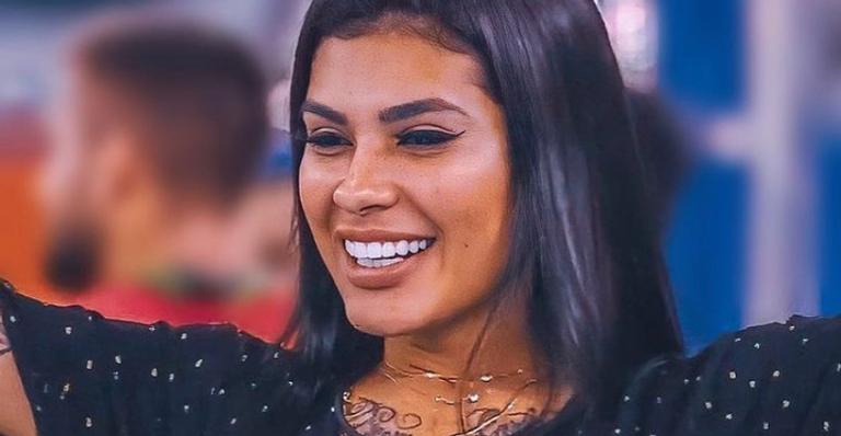 BBB 21: Perfil de Pocah comenta desenvolvimento da cantora: ”Desabrochando no tempo dela”