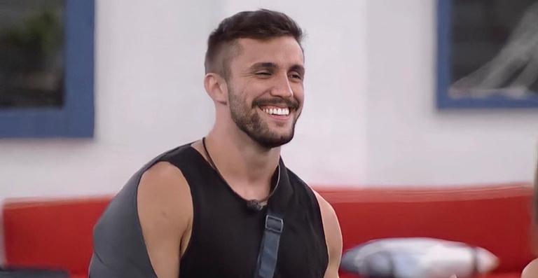 BBB21: Após saída de Projota, Arthur afirma: ”Agora é só esperar a minha vez”