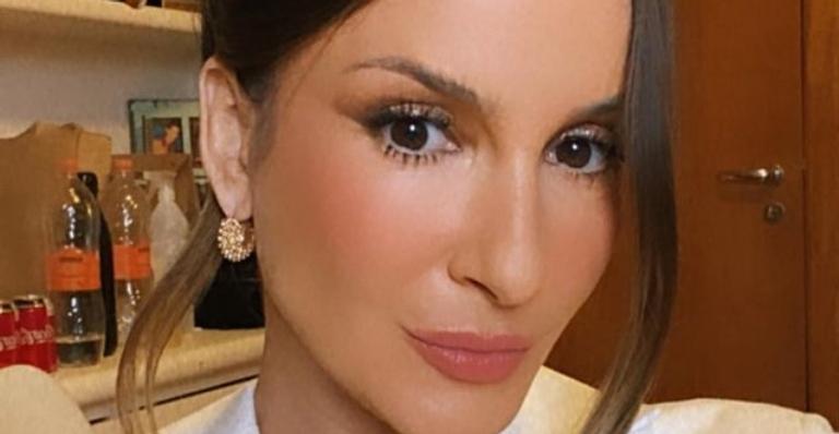 Claudia Leitte presta homenagens aos fãs: ”Vocês fazem cada trabalho valer a pena”