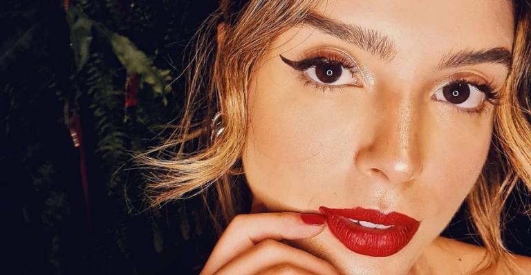 Giovanna Lancellotti esbanja beleza ao posar em meio à natureza e fãs elogiam: ”Tão bela”