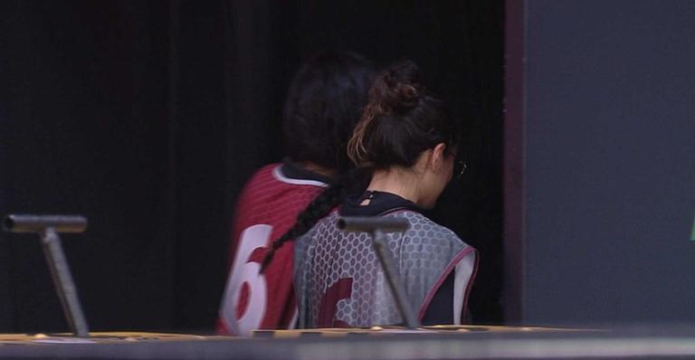 BBB21: Pocah desiste e entrega prova do líder para Sarah e Gilberto