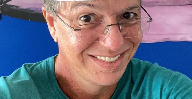 Boninho diverte a web ao falar sobre prova do líder do BBB21: ”Queria dar um banho na Viih Tube!”
