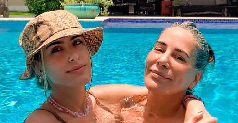 Gloria Pires derrete web ao publicar vídeo da filha, Ana cantando: ”Muito linda!”