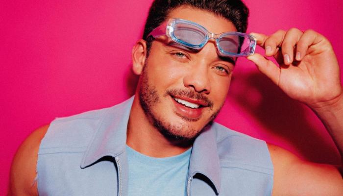 Wesley Safadão adianta informações sobre live show e web vai à loucura: ”Vai ser tudo”