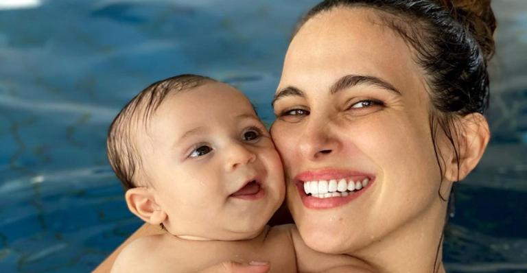 Kamilla Salgado se diverte ao treinar com o filho, Bento: ”Segura noix!”
