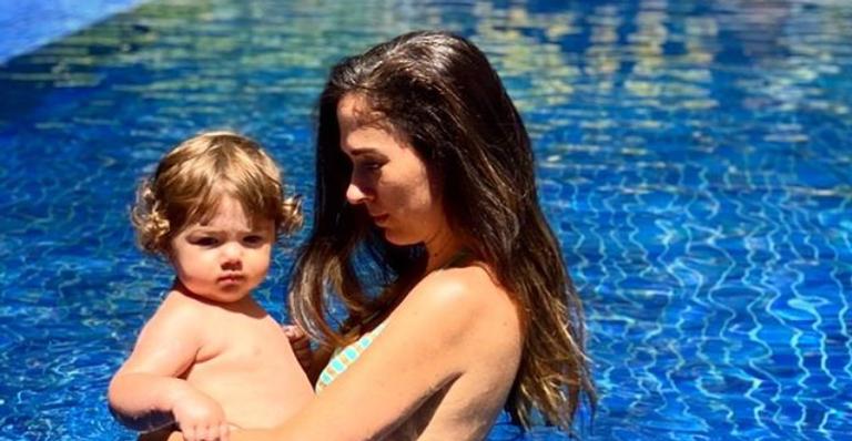 Tata Werneck exibe Clara Maria com o avô e encanta web: ”Que amor”