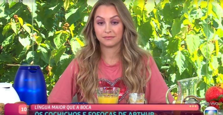 No ‘Mais Você’, Carla Diaz interrompe Ana Maria Braga após ver Arthur falando dela: ”Ana, para!”
