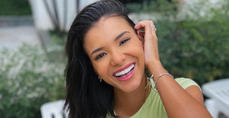 Jekelyne Oliveira arranca suspiros da web ao surgir deslumbrante em clique: ”Perfeição!”
