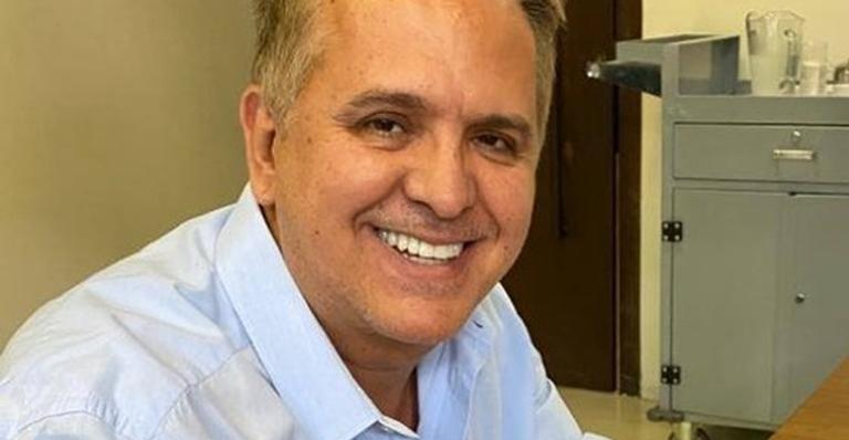Internado com Covid-19, Orlando Morais agradece orações: ”Estão chegando e sendo guardadas”