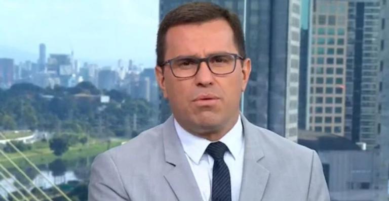 Rodrigo Bocardi surge abatido em jornal e desabafa: ”Difícil”