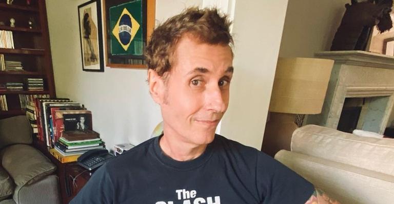 Um ano após contrair Covid-19, Dinho Ouro Preto desabafa: ”Difícil de acreditar”
