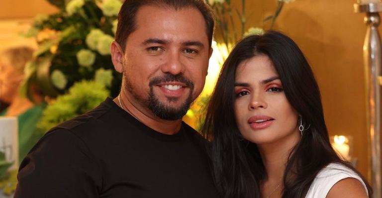 Xand Avião aproveita resort com a esposa, Isabele Temóteo, e fãs reagem: ”Casal mais lindo”
