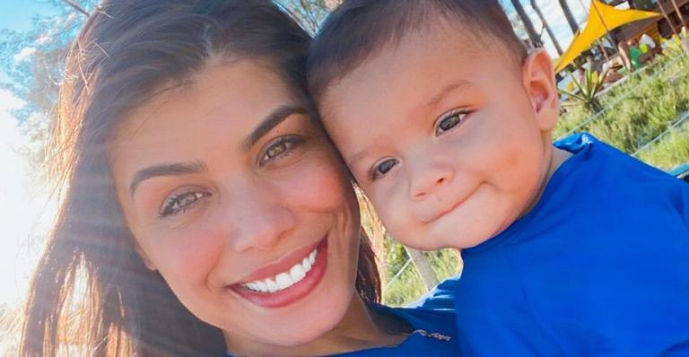 Franciele Grossi se encanta ao exibir o nascimento dos primeiros dentinhos do filho, Enrico