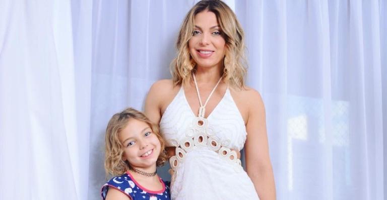 Sheila Mello faz homenagem no aniversário da filha: ”Dia mais especial da minha vida”