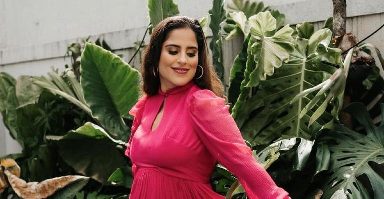 Camilla Camargo posa deitada em uma rede dispara: ”Nunca me senti tão realizada como mulher”
