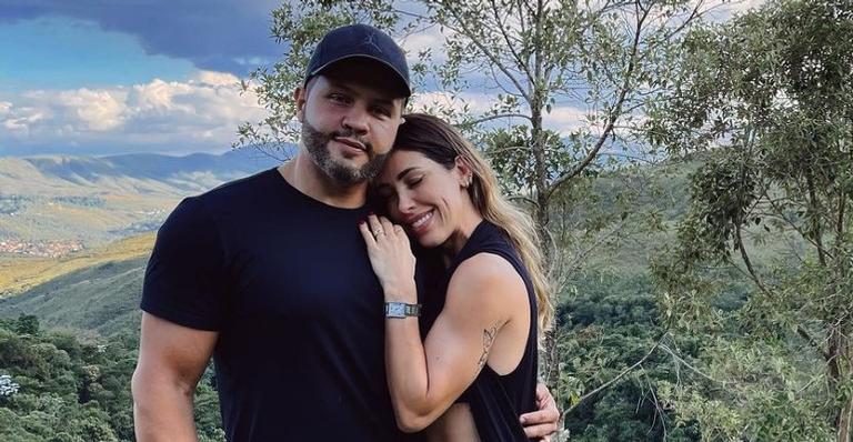 Bella Falconi faz belíssima declaração para o marido: ”Eu já te amava sem te conhecer”