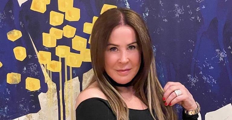 Zilu Godoi exibe teste negativo de Covid-19 e comemora: ”Eu venci”
