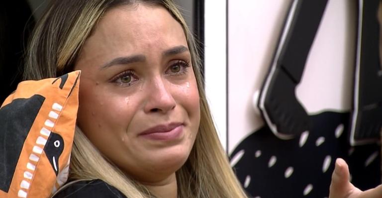 BBB21: Após conversa com Rodolffo, Sarah cai no choro e desabafa: ”Ele jamais vai pedir desculpa”