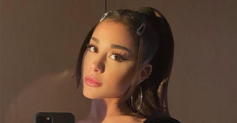 Ariana Grande vai substituir Nick Jonas como técnica no ‘The Voice’