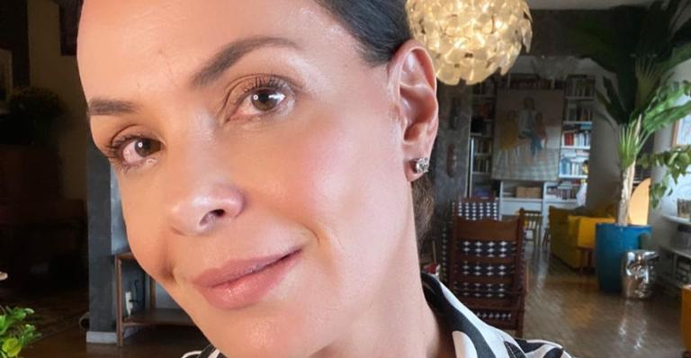 Carolina Ferraz exibe sua rotina de exercícios durante a pandemia: ”Correndo atrás do prejuízo”