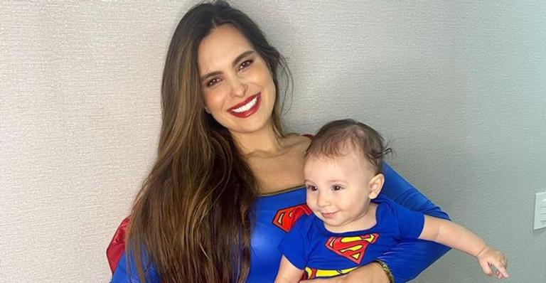 Kamilla Salgado curte a companhia de seu filho, Bento: ”Amo ficar assim coladinho nele”