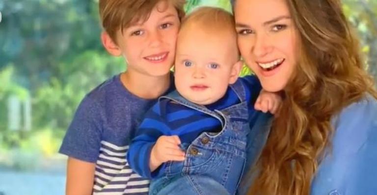 Fernanda Machado comemora 10 meses do filho, Leo: ”Está super sapeca”