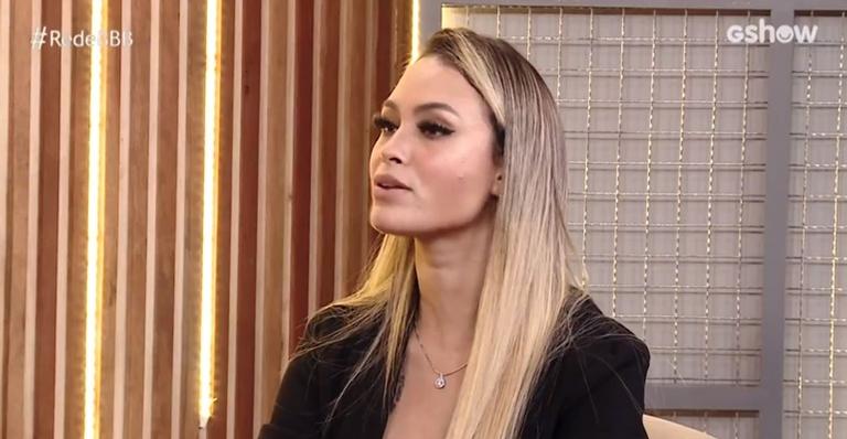 Sarah opina sobre futuros aliados de Gilberto e revela: ”Ele pode ter ido pelo meu pensamento”