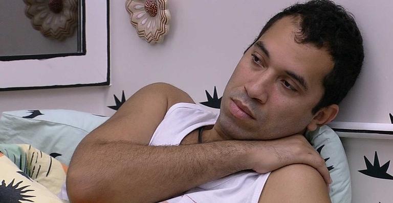BBB21: Gilberto desabafa sobre relação de Sarah com Rodolffo após indicação ao paredão