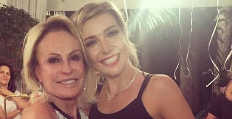 Luiza Possi homenageia Ana Maria Braga com linda mensagem: ”Fada madrinha que eu amo”
