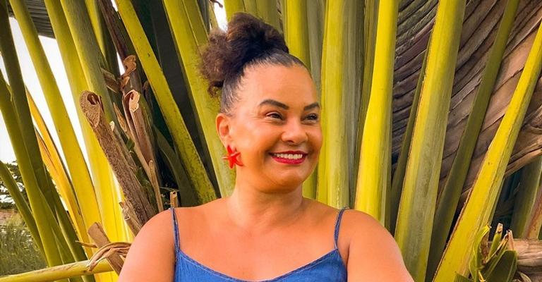 Em clima de TBT, Solange Couto relembra gravidez do filho caçula: ”Bateu uma saudade”